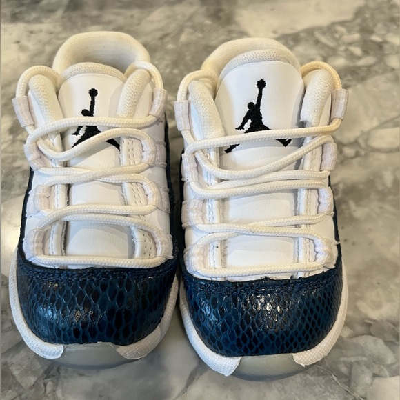 Air Jordan 11 Retro Low 'Navy Snakeskin' (TD) - Picture 2 of 5